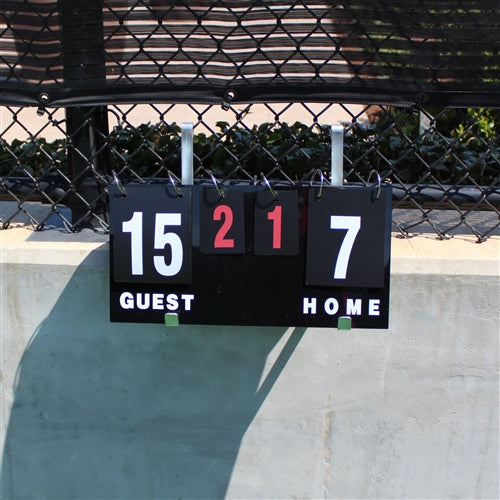 Keep score easily with PickleScore.